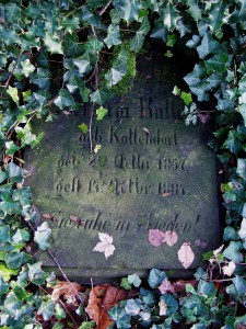 Friedhof Bovenhorst; versteckt