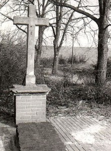 Letzter Rest des Brüderfriedhofs Maria Lindenhof (vor der Restaurierung)