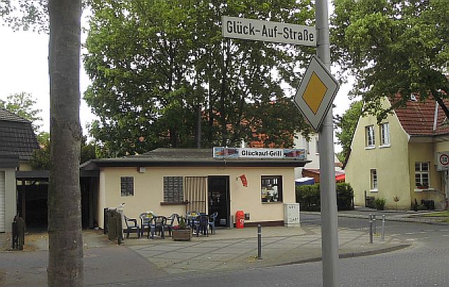Glück-Auf-Straße in Hervest-Dorsten; Foto: Wolf Stegemann