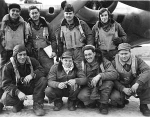 Britische Crew, die bei der Bombardierung Dorstens dabei war 