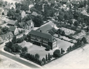 Bonifatiusschule Holsterhausen (spätere Martin-Luther-Schule) 