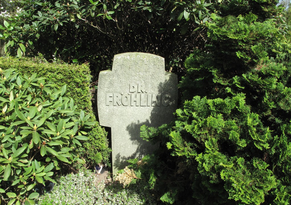 Grabstätte auf dem St. Agatha-Friedhof; Foto: Wolf Stegemann