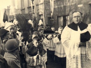 Bernhard van Heyden als Kaplan in Dorsten 1937